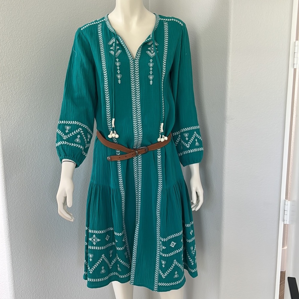 NWT Embroidered Green Midi
Dress Size XS - Picture 5 of 15